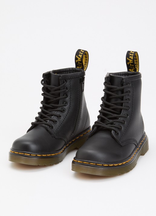 Dr. Martens 1460 Wildhorse veterboot van leer - voorkant 2 zwart