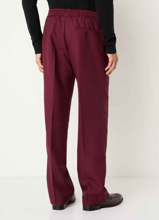 Drôle de Monsieur Loose fit broek met persplooi en steekzakken - achterkant bordeauxrood