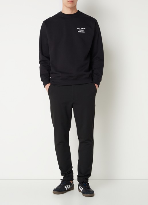 Drôle de Monsieur Slogan sweater met front- en backprint - voorkant 2 zwart