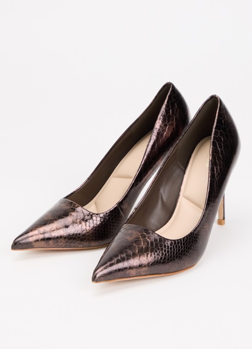 Dune London Assured pump van leer met crocostructuur - detail 3 donkerbruin
