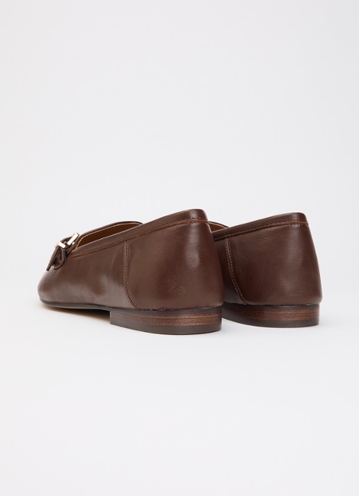 Dune London Greya loafer van leer met gespdetail - achterkant donkerbruin
