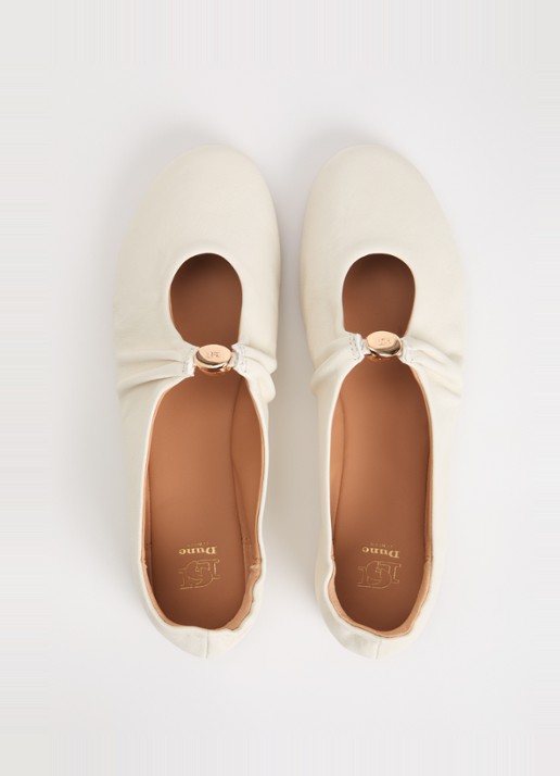 Dune London Havella ballerina van leer - detail 2 gebroken wit
