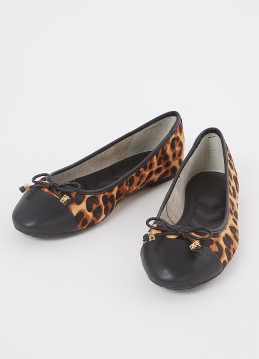 Dune London Wide Fit Hallo ballerina met strikdetail - detail 2 bruin
