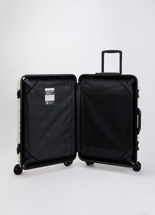 Eastpak Resist'R Case M spinner 68,5 cm - voorkant 2 zand