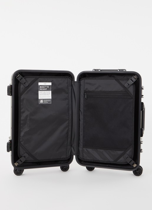 Eastpak Resist'R spinner 55 cm - voorkant 4 legergroen