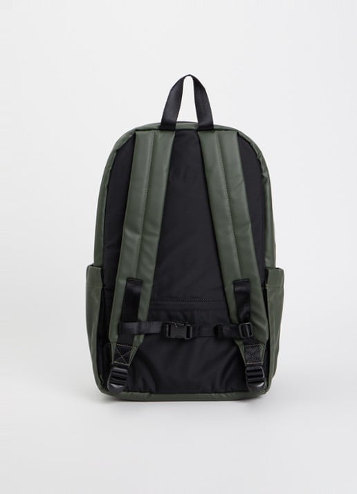 Eastpak Tarp Pack rugzak met 16 inch laptopvak en waterafstotende coating  - achterkant 3 legergroen