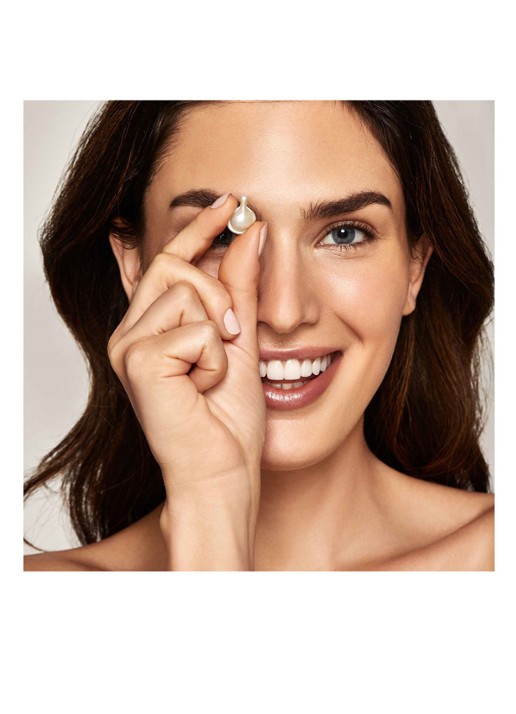 Elizabeth Arden Hyaluronic Acid Ceramide Capsules - anti-aging serum capsules - detail 4 undefined
