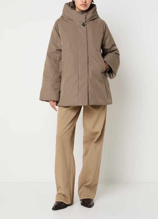 Elvine Celina gewatteerde parka met opstaande kraag en waterafstotende coating - voorkant 3 donkerkhaki