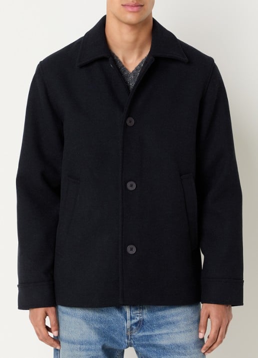 Elvine Ciaran overshirt in wolblend met klepzakken - detail donkerblauw