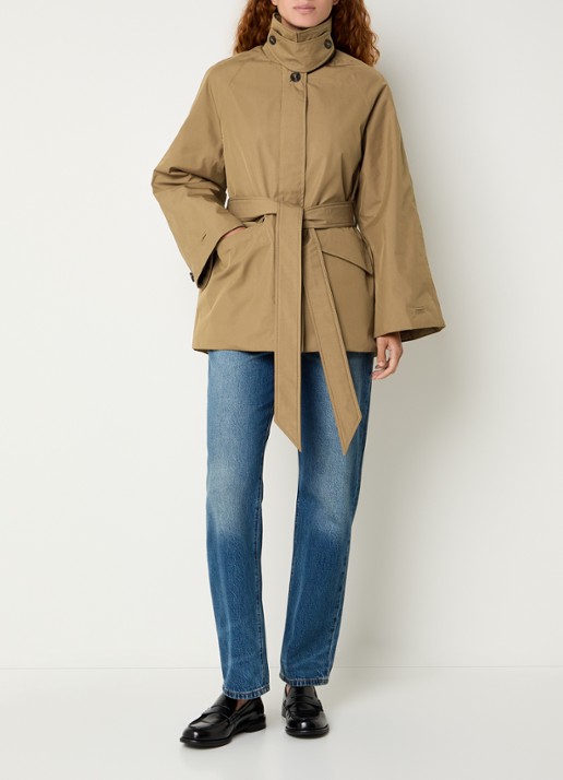 Elvine Roya trenchcoat met opstaande kraag en strikceintuur - voorkant 3 camel