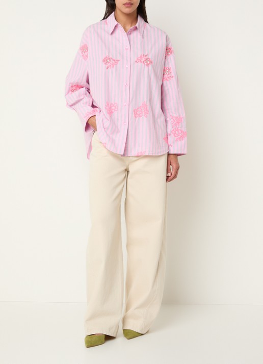 Essentiel Antwerp Blouse met pailletten en borduring - voorkant 4 lichtroze