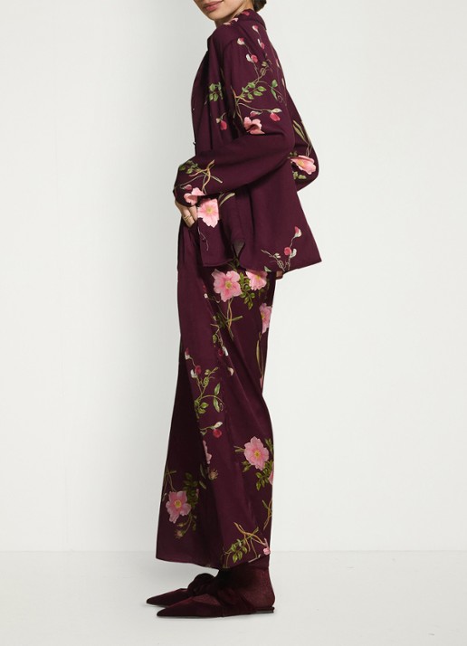 Essenza Elodie Maren loungetop met bloemenprint - detail 6 donkerrood