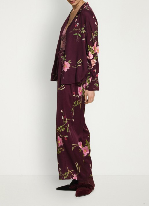 Essenza Ida Maren loungebroek met bloemenprint - detail 5 donkerrood