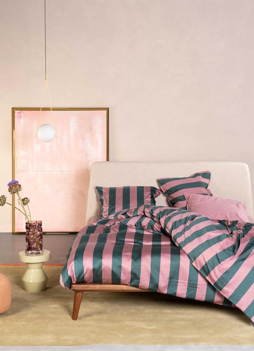 Essenza Minte Stripe dekbedovertrek van katoensatijn 300TC - inclusief kussensloop - voorkant 5 roze