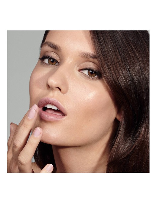 Estée Lauder Futurist Hydra Rescue Moisturizing Make-up SPF45 - foundation - detail 5 2c3 fresco