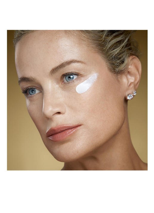 Estée Lauder Re-Nutriv Ultimate Lift Regenerating Youth Eye Crème Rich - oogcrème - detail 4 undefined