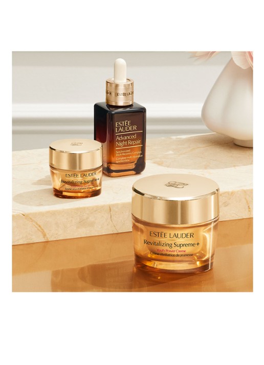 Estée Lauder Revitalizing Supreme+ Youth Power Eye Balm - oogcrème - detail 2 undefined