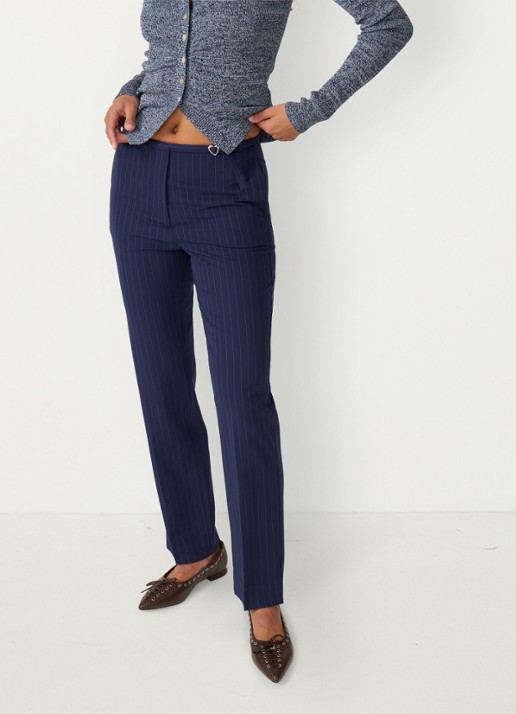 Fabienne Chapot Elliot mid waist straight fit pantalon met krijtstreep - detail donkerblauw