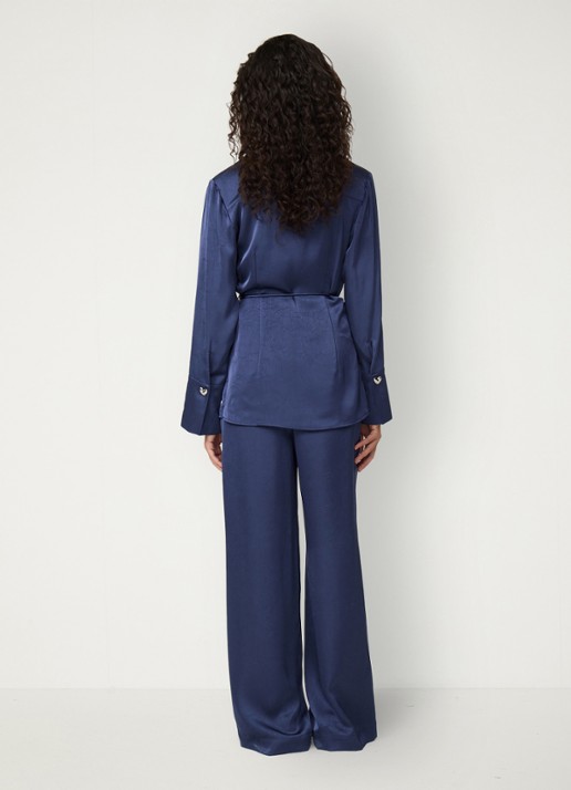Fabienne Chapot Emma blouse van satijn met strikceintuur - achterkant donkerblauw