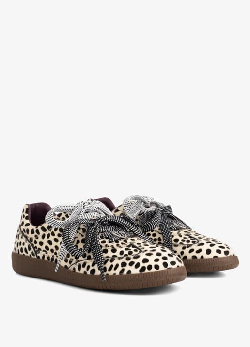 Fabienne Chapot Shawna sneaker met dierenprint - detail 3 ivoor