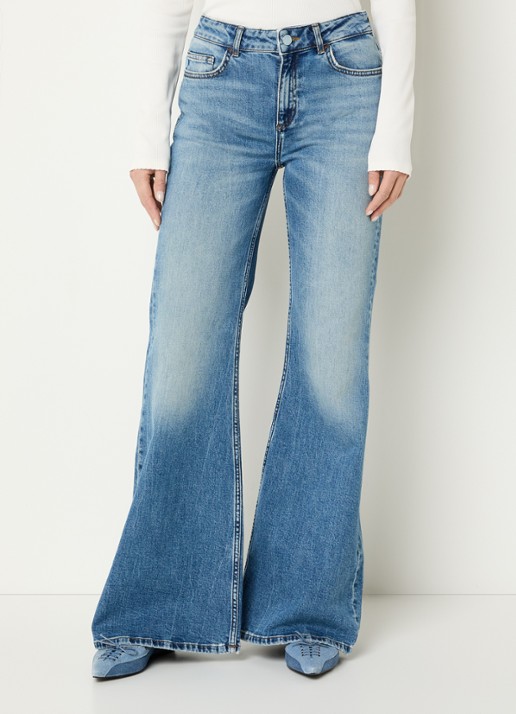 Fabienne Chapot Vic high waist flared jeans met medium wassing
