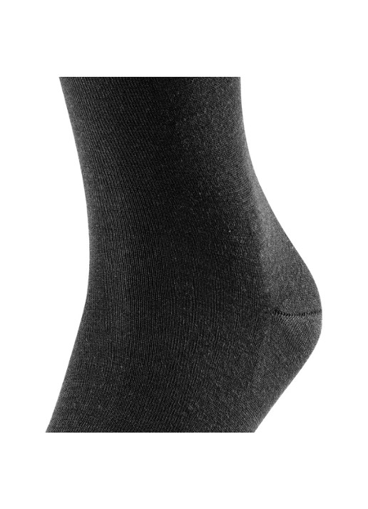 Falke Airport sokken in scheerwolblend - detail 6 zwart