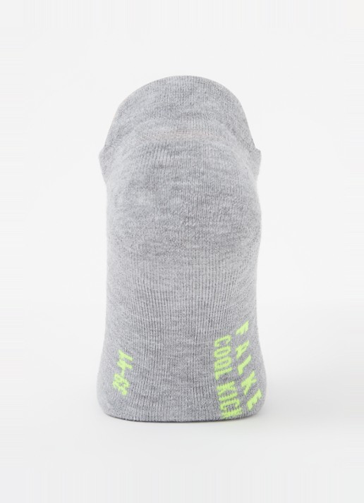 Falke Cool Kick sneakersokken met logo - voorkant 2 grijsmele