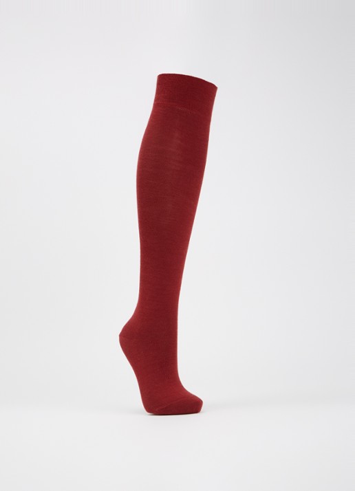 Falke Softmerino kniekousen in wolblend - voorkant rood