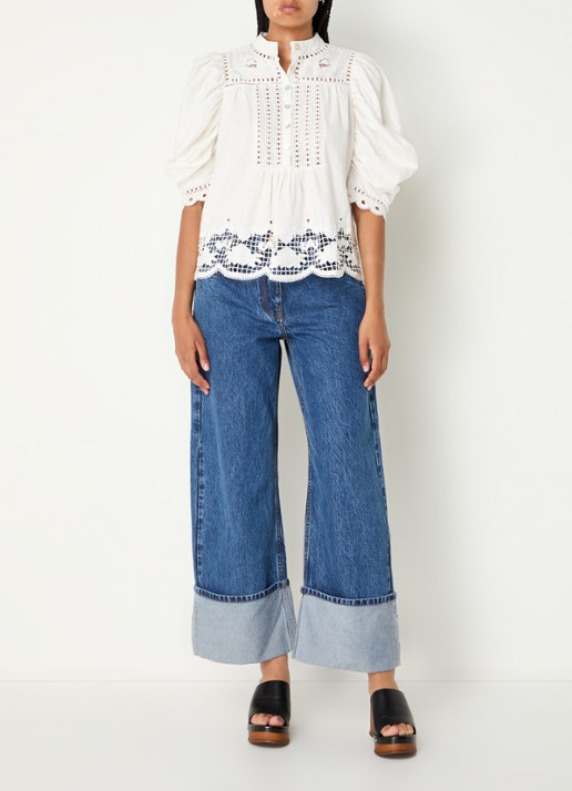 Farm Rio Romantic Richellieu blouse in linnenblend met broderie en pofmouw - voorkant 2 gebroken wit