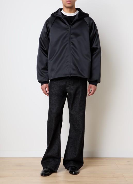 Fear of God Essentials Gewatteerd jack met capuchon - voorkant 2 zwart