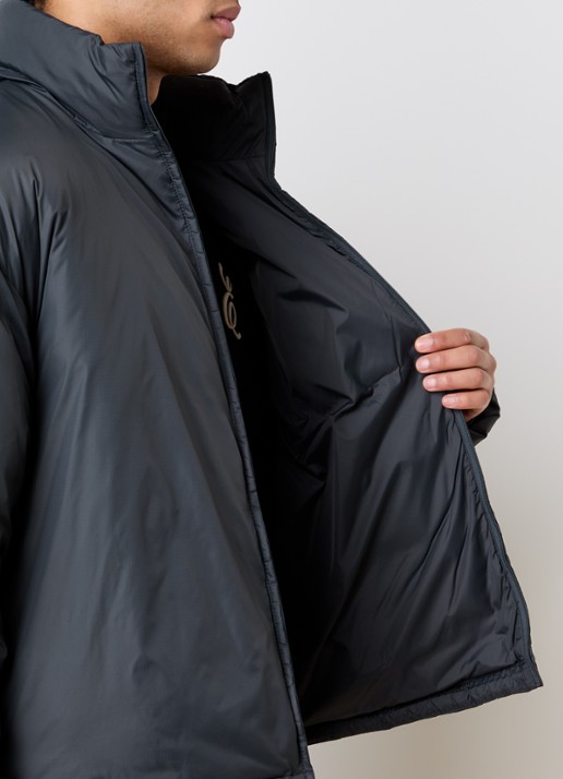 Fear of God Essentials Gewatteerd jack met donsvulling en steekzakken - detail 5 antraciet