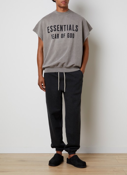 Fear of God Essentials Sweater met logoprint - voorkant 4 beige