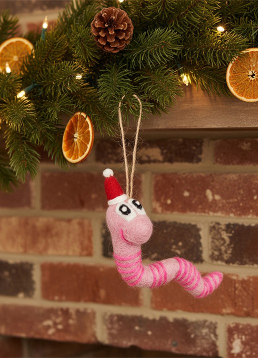 Felt So Good Wrigley the Worm kersthanger 8 cm - achterkant 3 roze