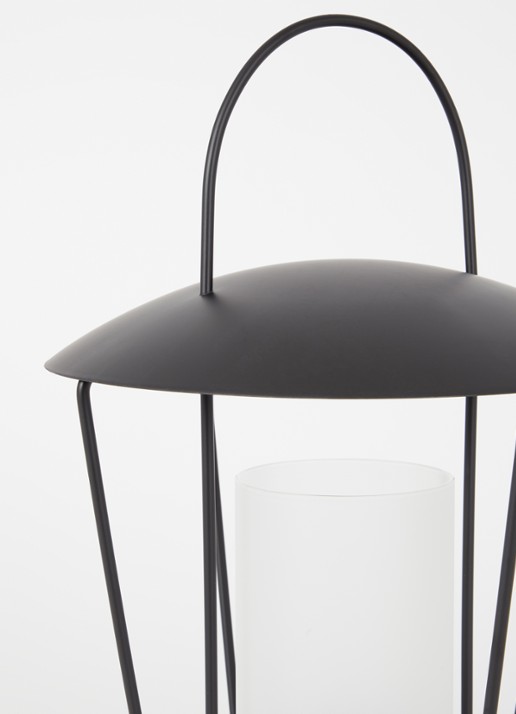 ferm LIVING Abri windlicht 44,5 cm - voorkant 2 zwart