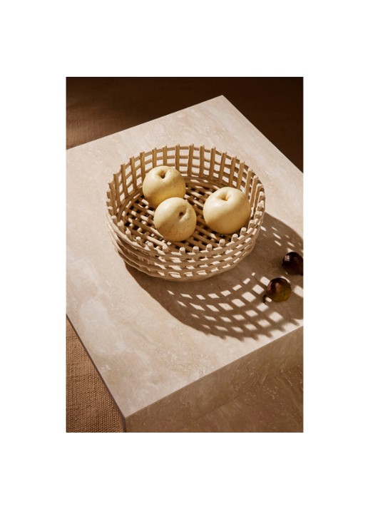 ferm LIVING Ceramic mand 29 cm - voorkant 3 lichtbruin