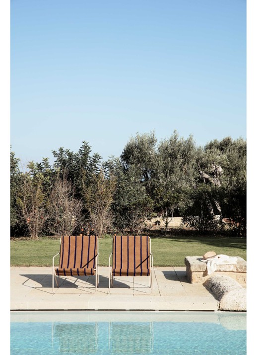 ferm LIVING Desert fauteuil onderstel  - achterkant beige
