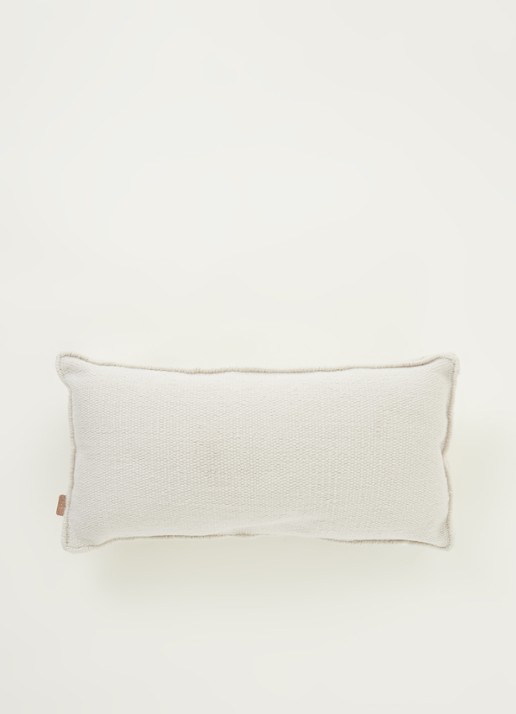 ferm LIVING Desert sierkussen 28 x 53 cm - voorkant 3 gebroken wit