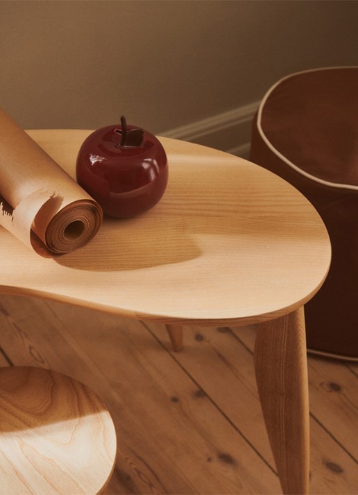 ferm LIVING Feve Kids bureau - achterkant 3 beige