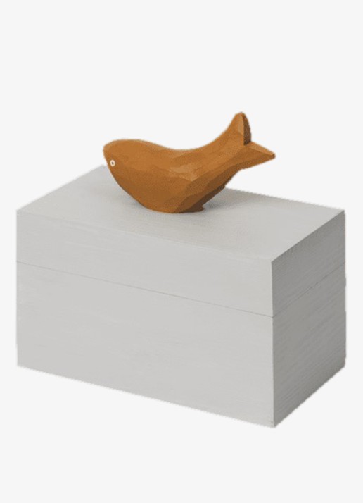 ferm LIVING Harbour Fish opbergdoos 9 x 14,5 cm - detail 2 grijs