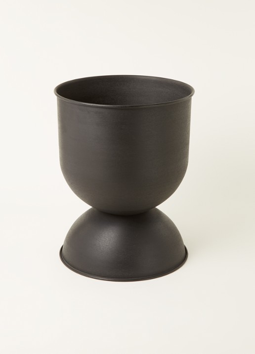 ferm LIVING Hourglass S bloempot voor binnen en buiten Ø30 cm - voorkant 3 zwart
