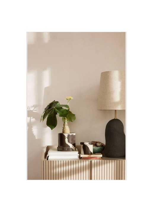 ferm LIVING Inlay S bloem- en opbergpot van keramiek voor binnen Ø10 cm  - voorkant 2 zand