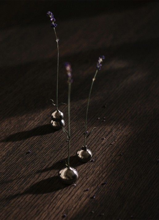 ferm LIVING Komo Mini vaas 3,6 cm set van 3 - achterkant zilver