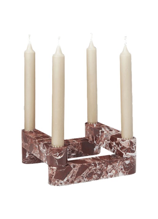 ferm LIVING Newel kandelaar set van 4 - voorkant 4 bordeauxrood