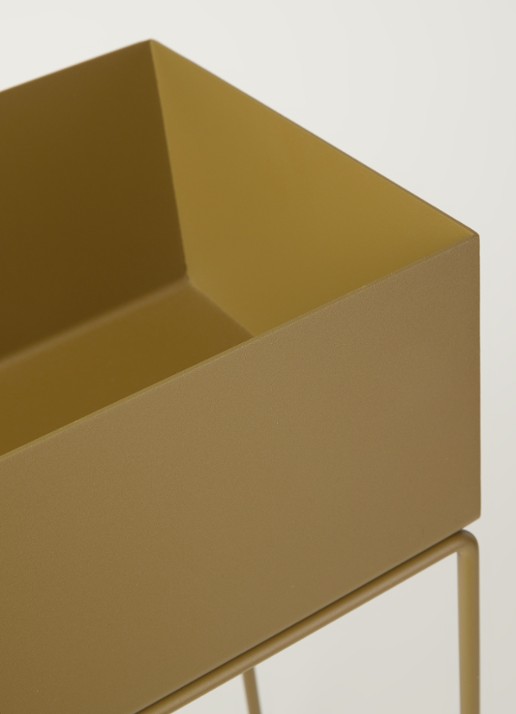 ferm LIVING Plant Box plantenbak voor binnen 60 x 65 cm - detail olijfgroen