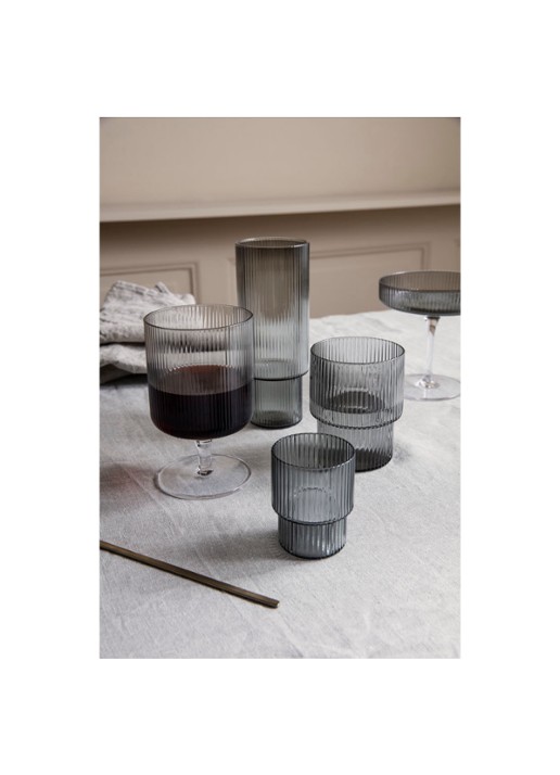 ferm LIVING Ripple longdrinkglazen set van 4 - voorkant 2 lichtgrijs