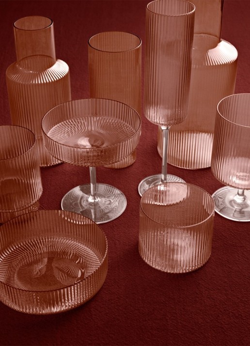 ferm LIVING Ripple Low drinkglas set van 4 - voorkant 2 lichtroze