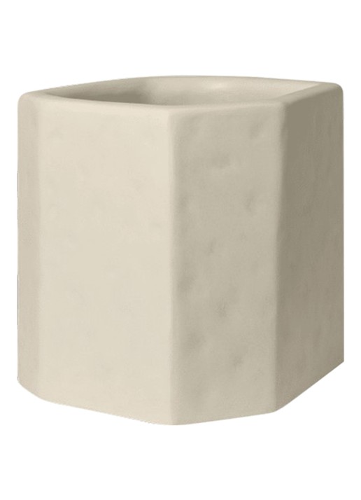 ferm LIVING Staffa bloempot voor binnen en buiten 35 x 46 cm - voorkant ivoor