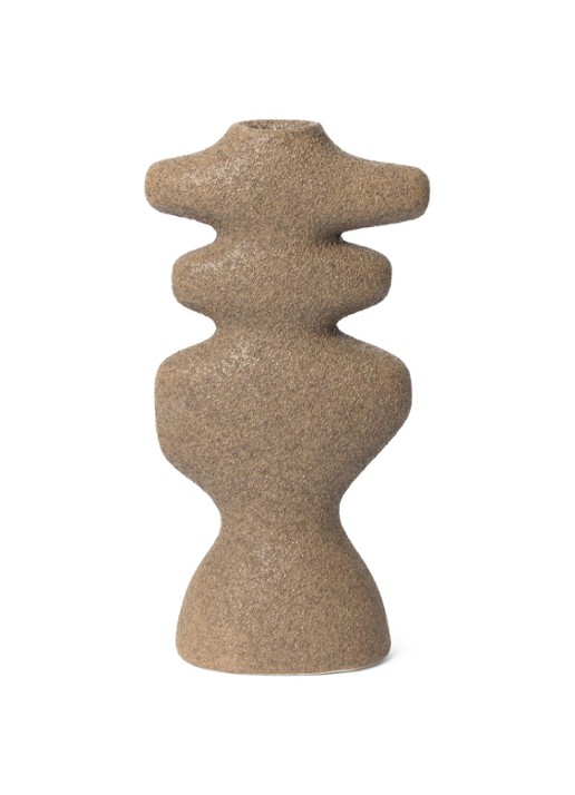 ferm LIVING Yara kandelaar L  20 cm  - voorkant lichtbruin