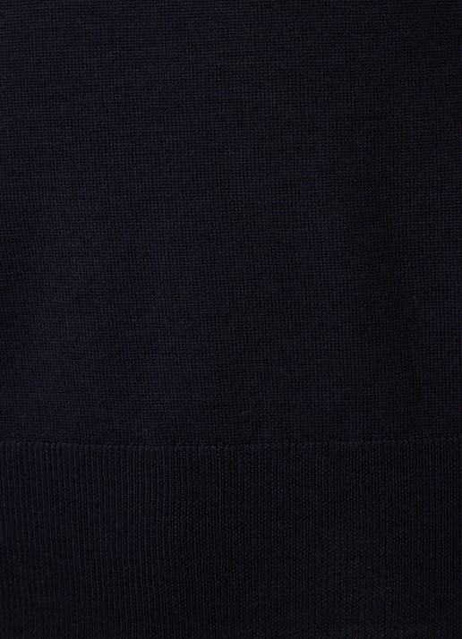 Filippa K Merino fijngebreide pullover met ronde hals - detail 2 blauw