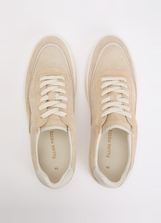 Filling Pieces Mondo Stack sneaker van suède - detail 2 beige